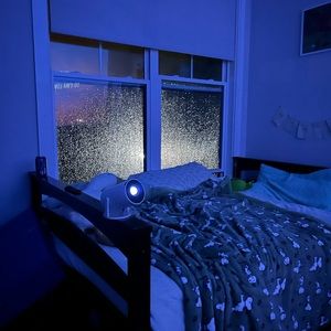 Meet your Posher, Luci